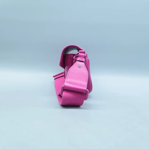 100% Authentic GUCCI GG Marmont Fuchsia Leather Shoulder Bag 1595-101324 - Picture 4 of 12